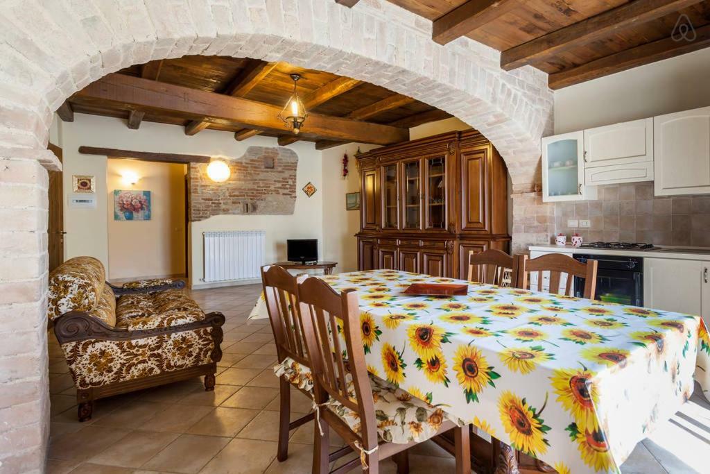 Apartamento Ciards House Montefalco Exterior foto